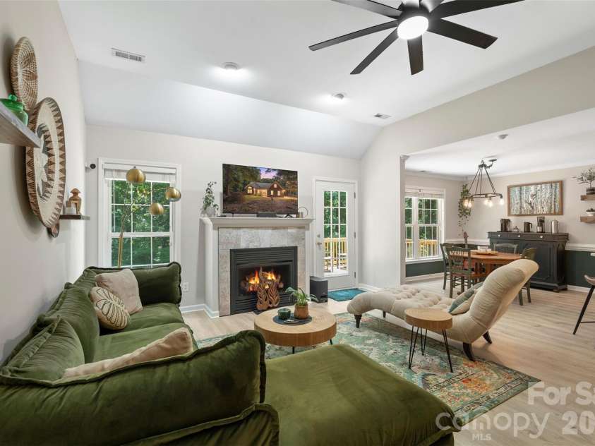 312 Tradewinds Lane, York, SC 29745.  MLS# CAR4388342, YatesRealty ID 38781. 