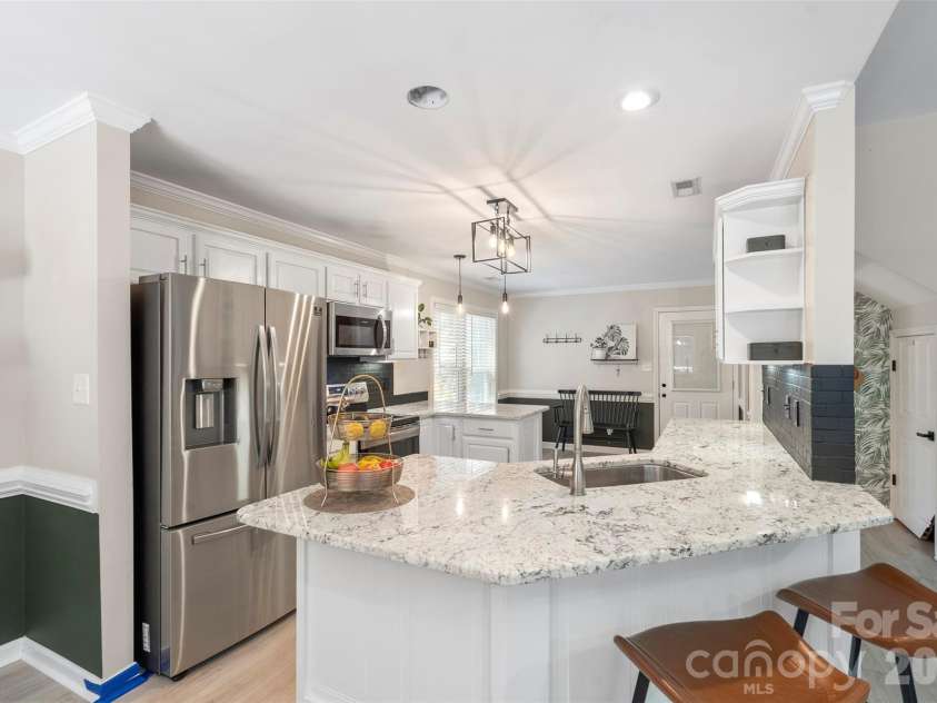 312 Tradewinds Lane, York, SC 29745.  MLS# CAR4388342, YatesRealty ID 38781. 