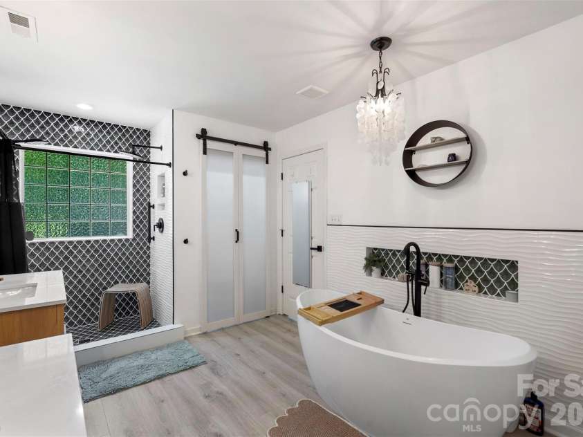 312 Tradewinds Lane, York, SC 29745.  MLS# CAR4388342, YatesRealty ID 38781. 