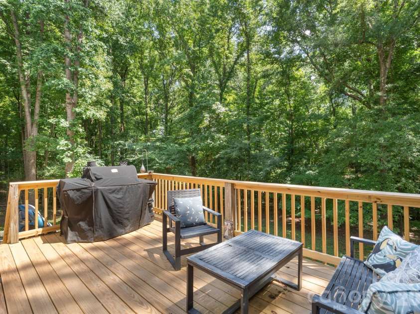312 Tradewinds Lane, York, SC 29745.  MLS# CAR4388342, YatesRealty ID 38781. 