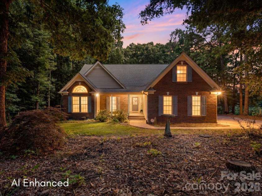 312 Tradewinds Lane, York, SC 29745.  MLS# CAR4388342, YatesRealty ID 38781. 