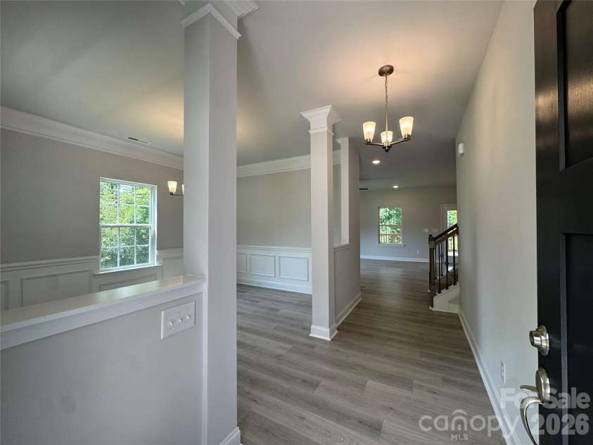 149 High Rock Court, Statesville, NC 26877.  MLS# CAR4412059, YatesRealty ID 38785. Entryway