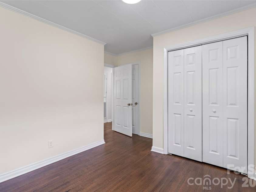 1034 Patton Avenue, Albemarle, NC 28001.  MLS# CAR4406057, YatesRealty ID 38787. 