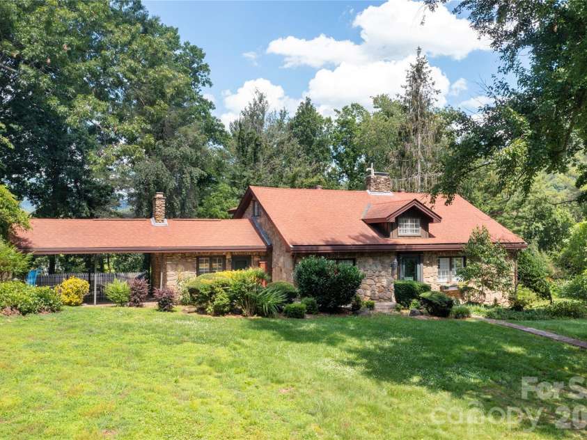 25 Inglewood Road, Asheville, NC 28804.  MLS# CAR4396953, YatesRealty ID 38788. 