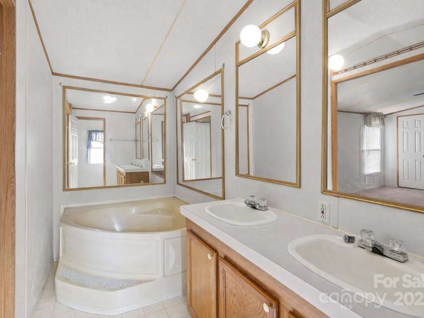 2909 New Town Road, Monroe, NC 28110.  MLS# CAR4330997, YatesRealty ID 38789. 