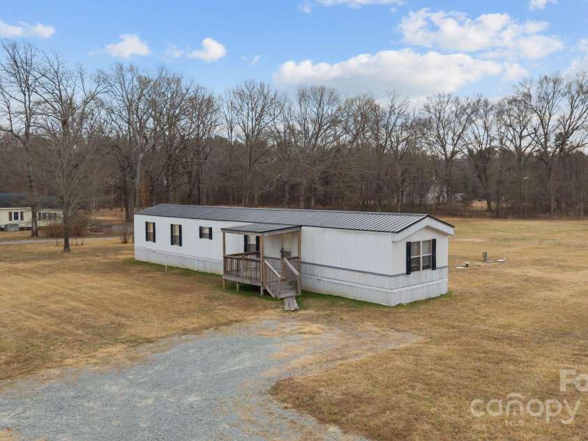 2909 New Town Road, Monroe, NC 28110.  MLS# CAR4330997, YatesRealty ID 38789. 