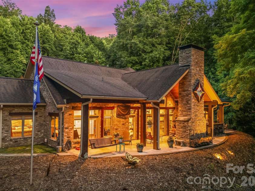 1313 High Trail Drive, Nebo, NC 28761.  MLS# CAR4394395, YatesRealty ID 38790. 