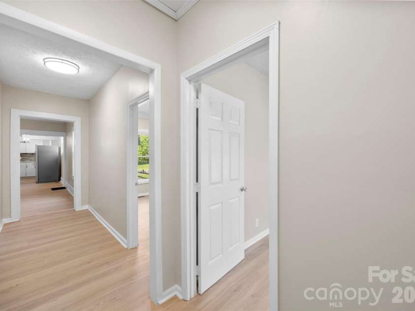 509 Grover Street, Shelby, NC 28150.  MLS# CAR4391465, YatesRealty ID 38793. 