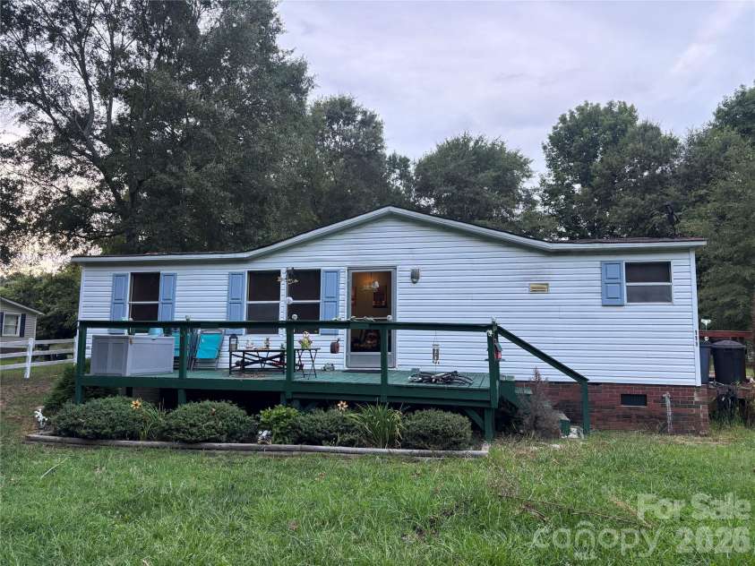 111 Rural Lane, Shelby, NC 28152.  MLS# CAR4405482, YatesRealty ID 38796. 