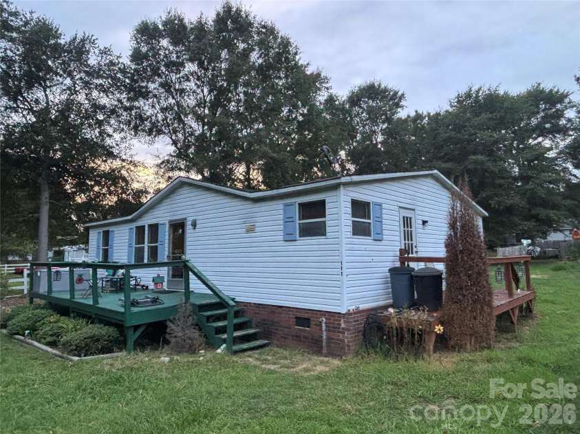 111 Rural Lane, Shelby, NC 28152.  MLS# CAR4405482, YatesRealty ID 38796. 