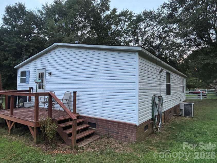 111 Rural Lane, Shelby, NC 28152.  MLS# CAR4405482, YatesRealty ID 38796. 