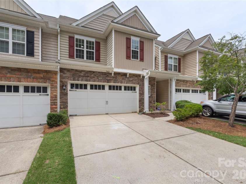 5412 Allison Lane, Charlotte, NC 28277.  MLS# CAR4395948, YatesRealty ID 38798. 