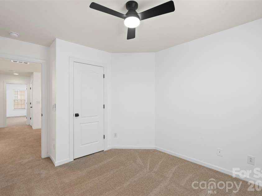 5412 Allison Lane, Charlotte, NC 28277.  MLS# CAR4395948, YatesRealty ID 38798. 