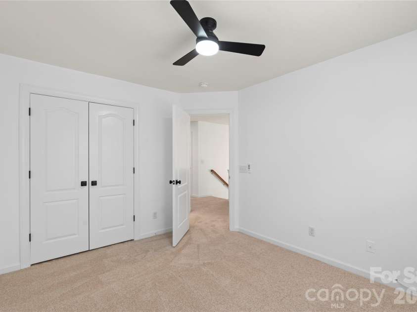 5412 Allison Lane, Charlotte, NC 28277.  MLS# CAR4395948, YatesRealty ID 38798. 
