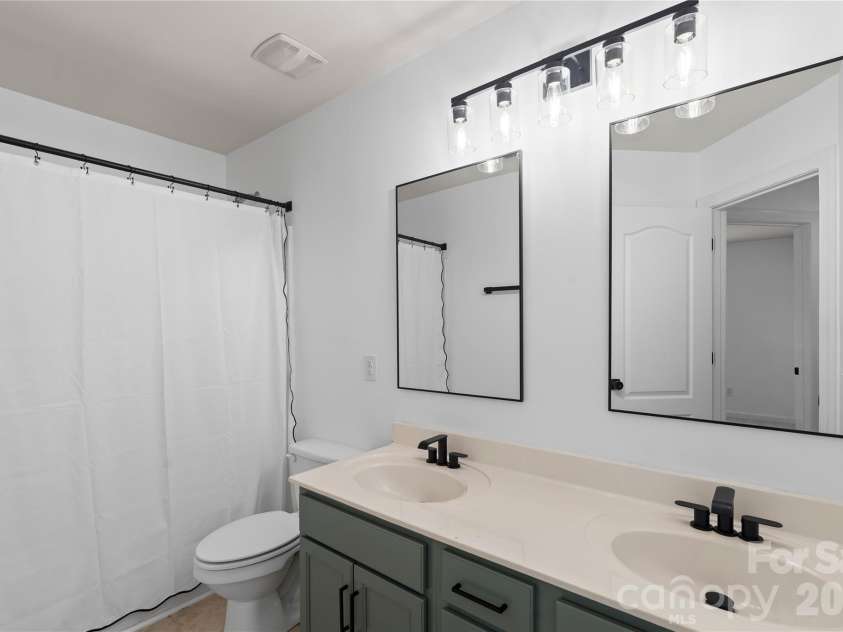 5412 Allison Lane, Charlotte, NC 28277.  MLS# CAR4395948, YatesRealty ID 38798. 