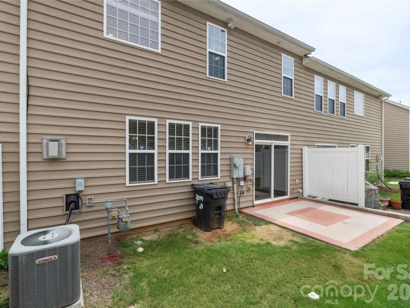 5412 Allison Lane, Charlotte, NC 28277.  MLS# CAR4395948, YatesRealty ID 38798. 