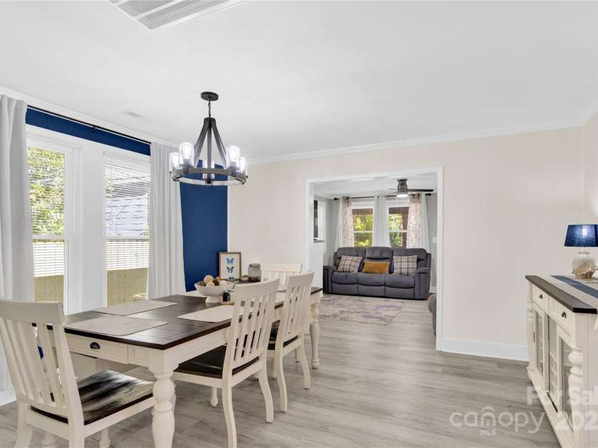 4421 Gum Street, Charlotte, NC 28208.  MLS# CAR4294508, YatesRealty ID 388. 