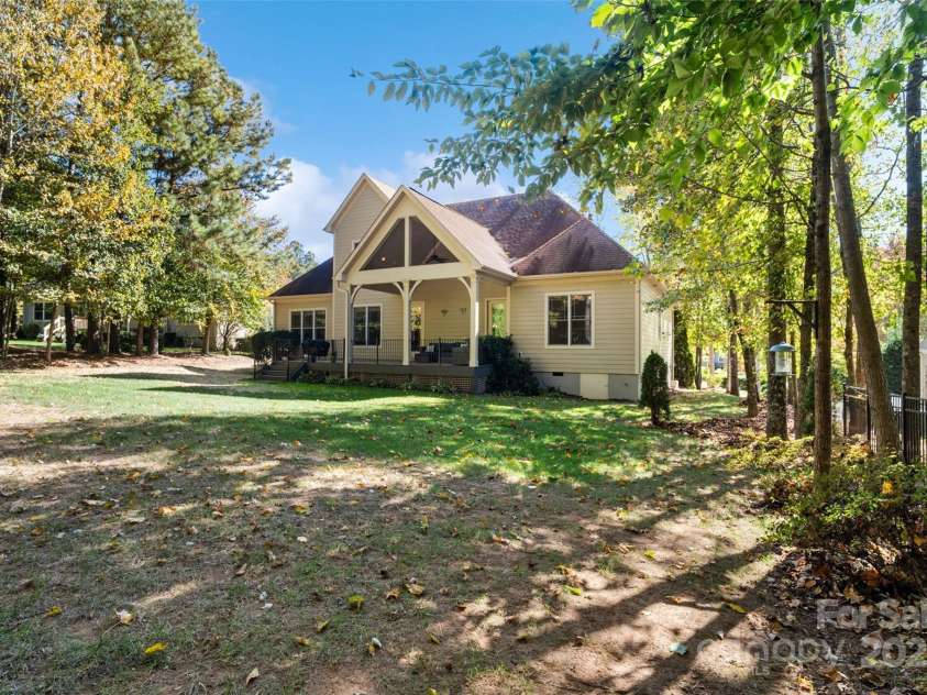 155 Streamwood Road, Troutman, NC 28166.  MLS# CAR4316751, YatesRealty ID 3880. 