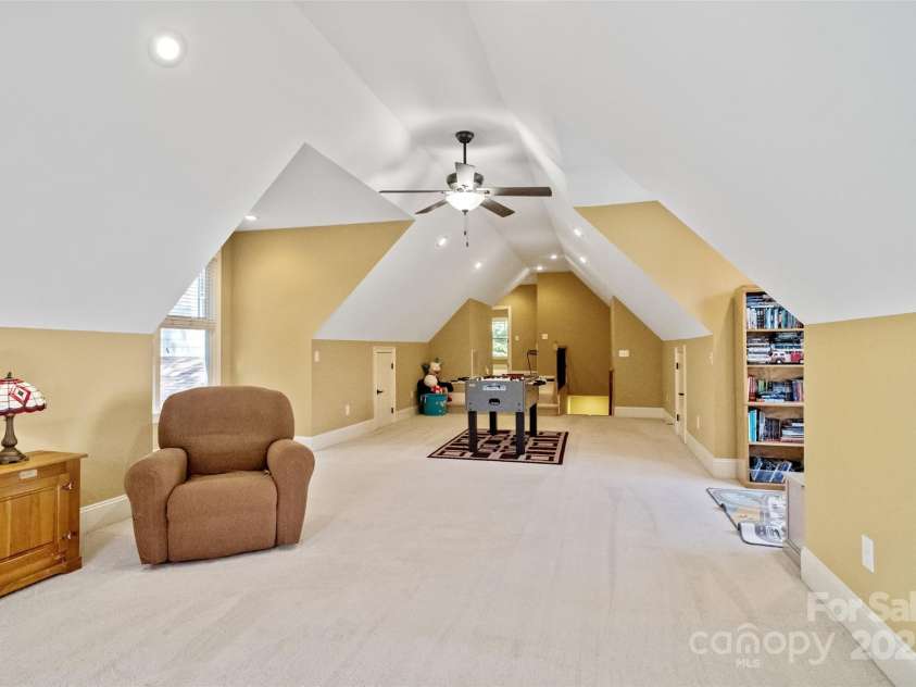 155 Streamwood Road, Troutman, NC 28166.  MLS# CAR4316751, YatesRealty ID 3880. 