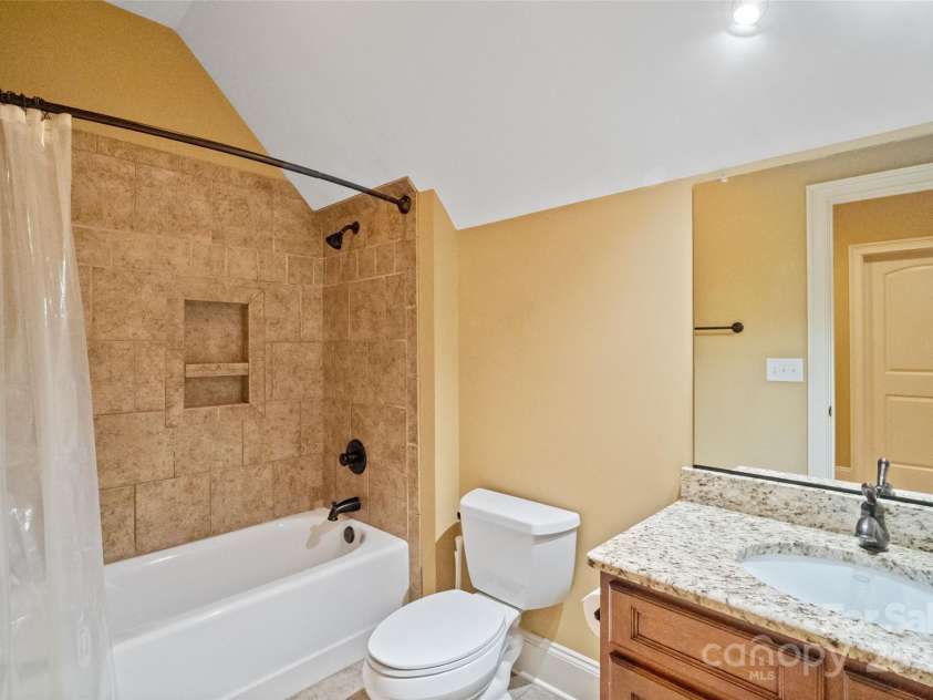 155 Streamwood Road, Troutman, NC 28166.  MLS# CAR4316751, YatesRealty ID 3880. 
