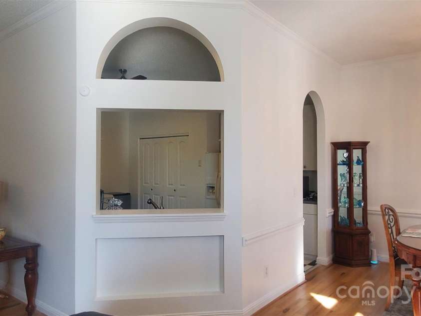 4000 Wilson Lane, Charlotte, NC 28206.  MLS# CAR4193914, YatesRealty ID 3880. 