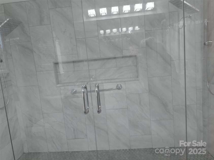 4000 Wilson Lane, Charlotte, NC 28206.  MLS# CAR4193914, YatesRealty ID 3880. 