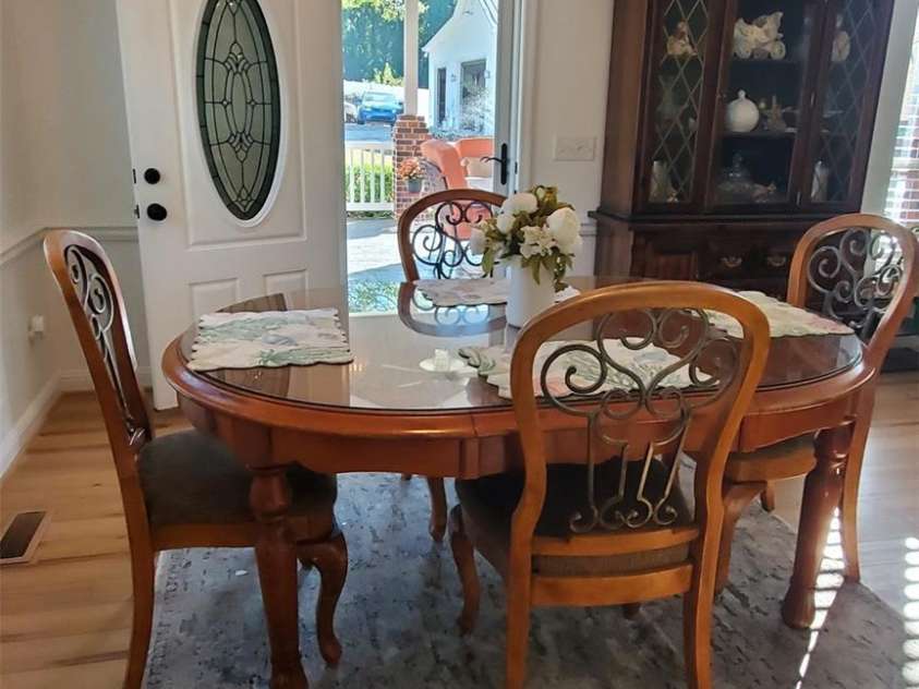 4000 Wilson Lane, Charlotte, NC 28206.  MLS# CAR4193914, YatesRealty ID 3880. 