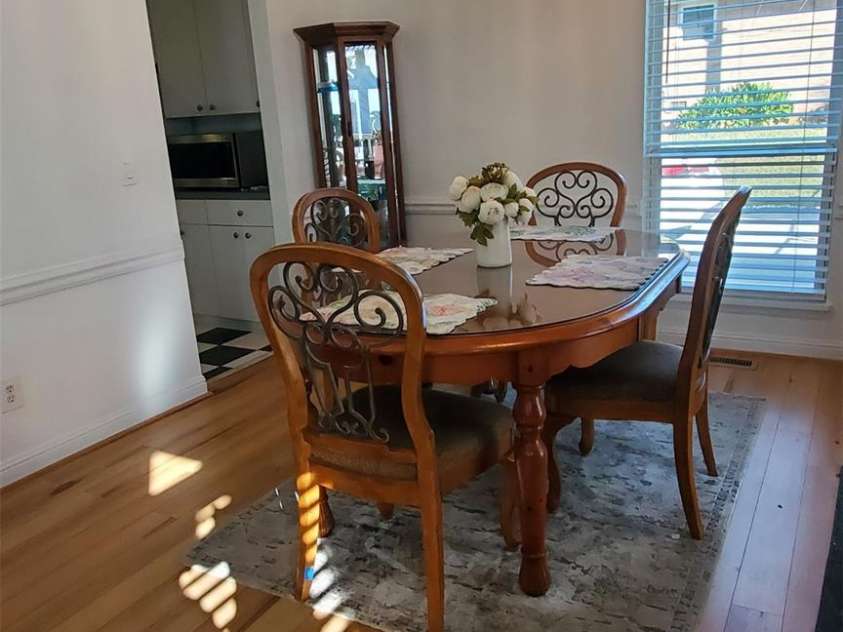 4000 Wilson Lane, Charlotte, NC 28206.  MLS# CAR4193914, YatesRealty ID 3880. 