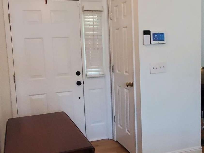 4000 Wilson Lane, Charlotte, NC 28206.  MLS# CAR4193914, YatesRealty ID 3880. 