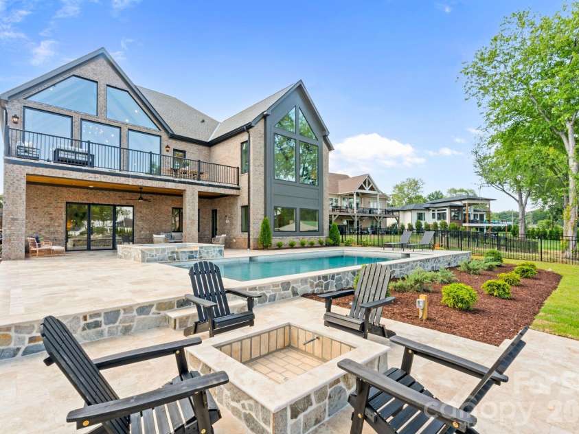 2494 Primm Road, Denver, NC 28037.  MLS# CAR4395617, YatesRealty ID 38800. Fire-pit area with log lighter