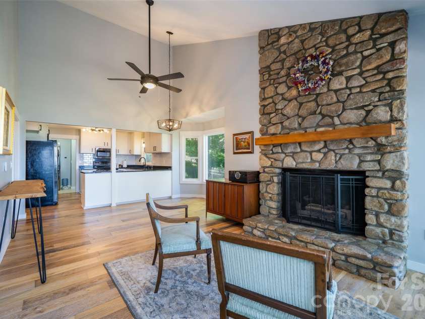 27 Walnut Drive, Mills River, NC 28759.  MLS# CAR4399398, YatesRealty ID 38803. 