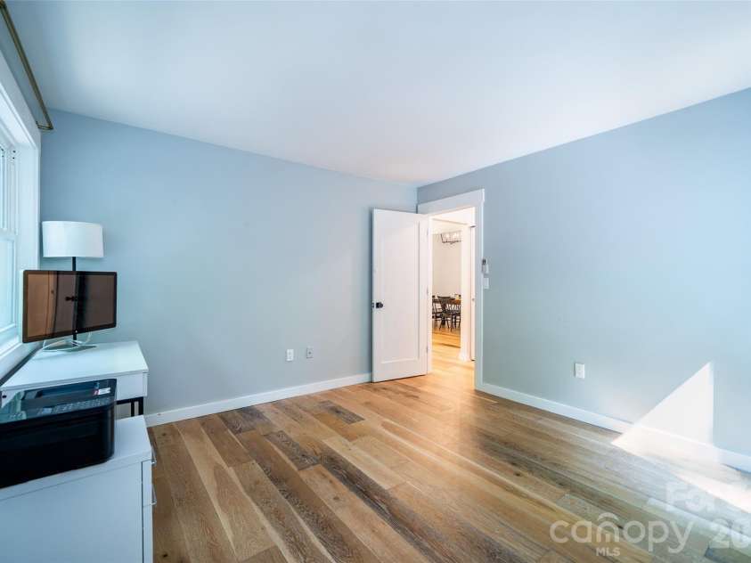 27 Walnut Drive, Mills River, NC 28759.  MLS# CAR4399398, YatesRealty ID 38803. 