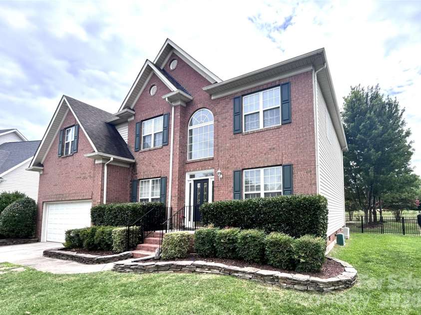 2127 Copperplate Road, Charlotte, NC 28262.  MLS# CAR4399680, YatesRealty ID 38804. 