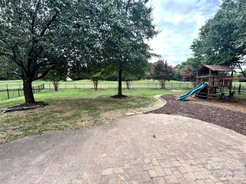2127 Copperplate Road, Charlotte, NC 28262.  MLS# CAR4399680, YatesRealty ID 38804. 