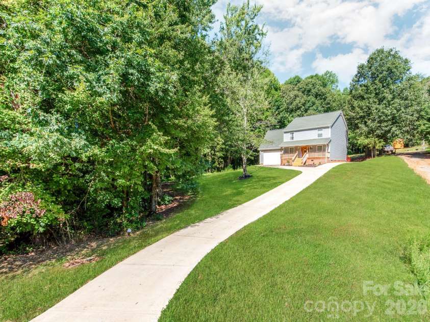 7575 Tanglewood Drive, Vale, NC 28168.  MLS# CAR4390906, YatesRealty ID 38807. 