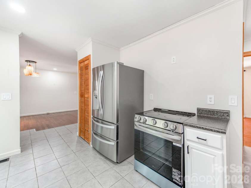 7575 Tanglewood Drive, Vale, NC 28168.  MLS# CAR4390906, YatesRealty ID 38807. 