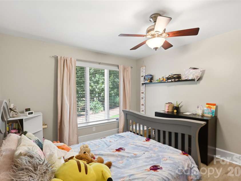 229 Cari Lane, Matthews, NC 28104.  MLS# CAR4401199, YatesRealty ID 38808. 