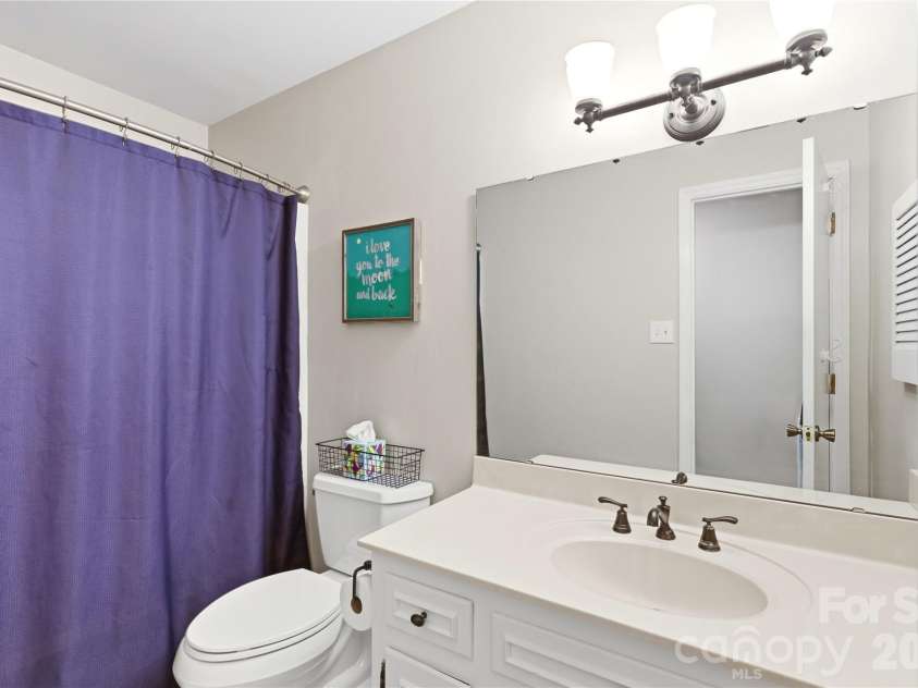 229 Cari Lane, Matthews, NC 28104.  MLS# CAR4401199, YatesRealty ID 38808. 