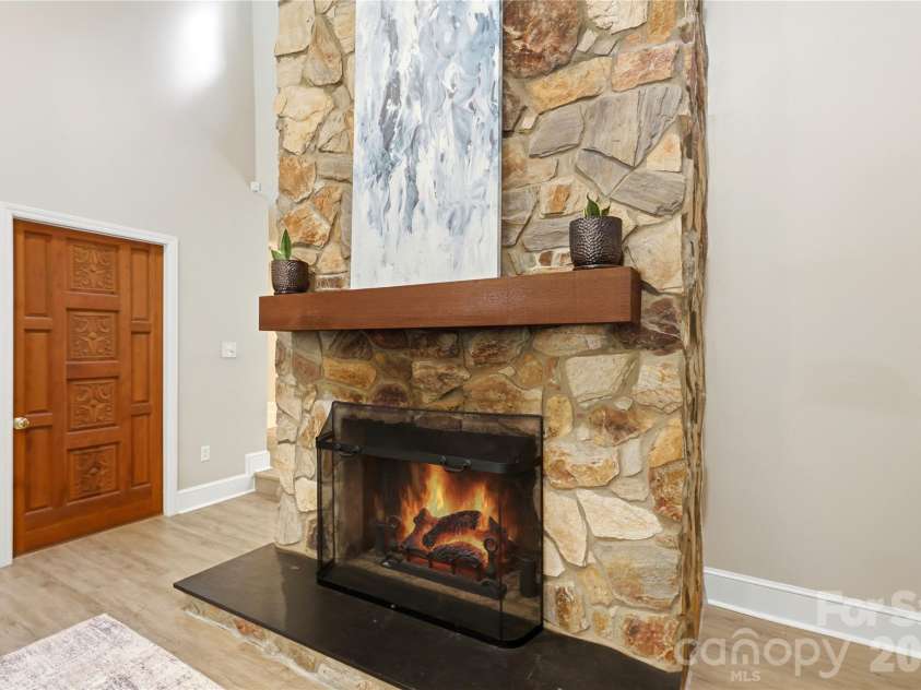 229 Cari Lane, Matthews, NC 28104.  MLS# CAR4401199, YatesRealty ID 38808. Fire Digitally Added