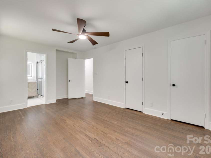 5731 Brookhaven Road, Charlotte, NC 28210.  MLS# CAR4394881, YatesRealty ID 38809. 