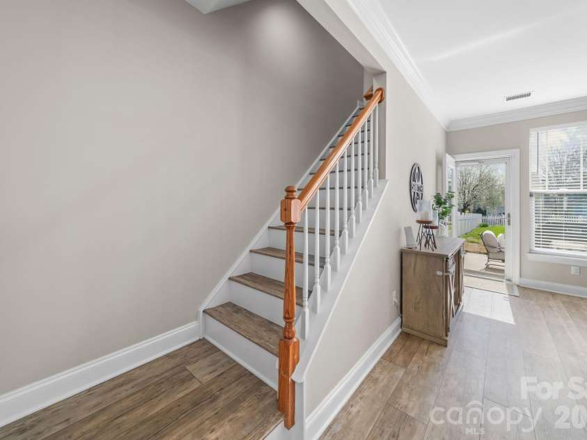 8034 Cottsbrooke Drive, Huntersville, NC 28078.  MLS# CAR4355601, YatesRealty ID 3881. 