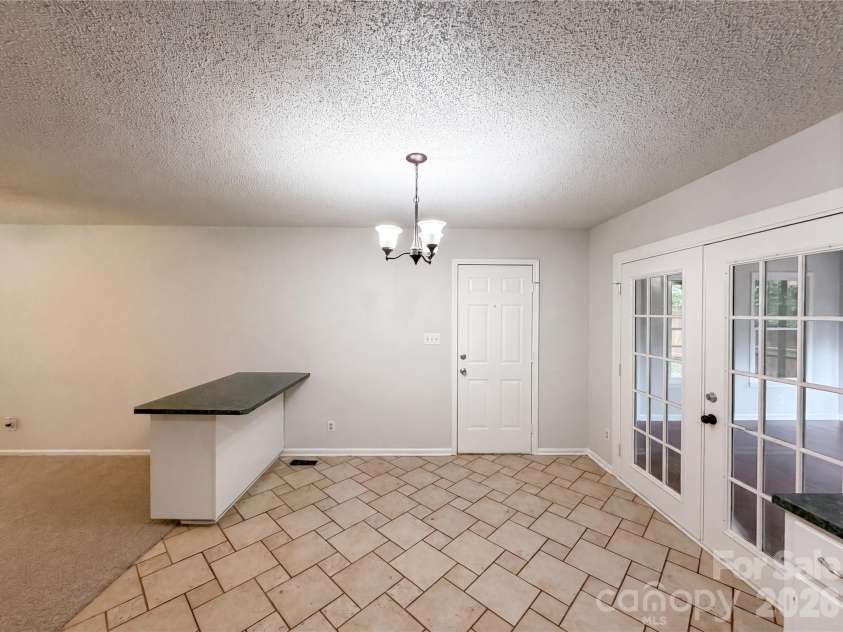 203 Park Drive, Kings Mountain, NC 28086.  MLS# CAR4405539, YatesRealty ID 38810. 