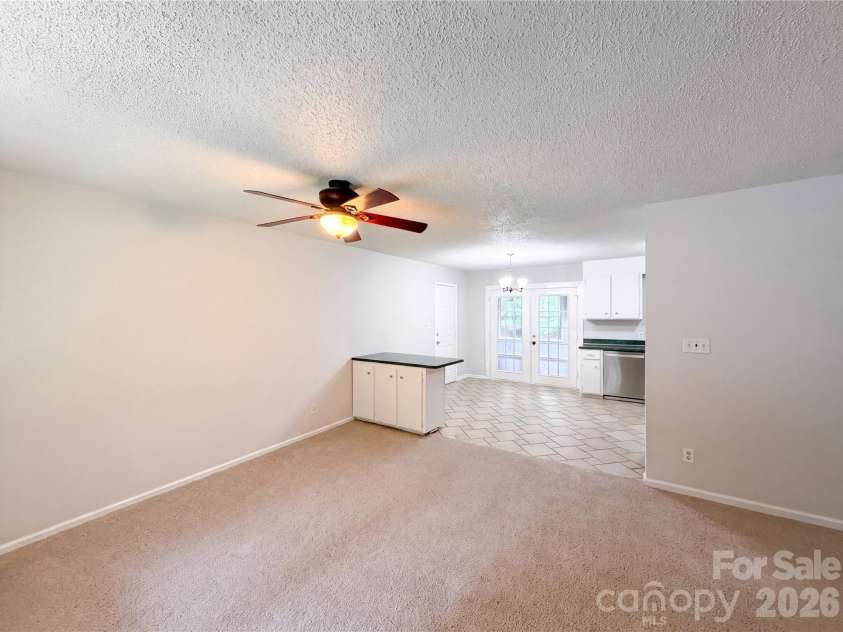203 Park Drive, Kings Mountain, NC 28086.  MLS# CAR4405539, YatesRealty ID 38810. 