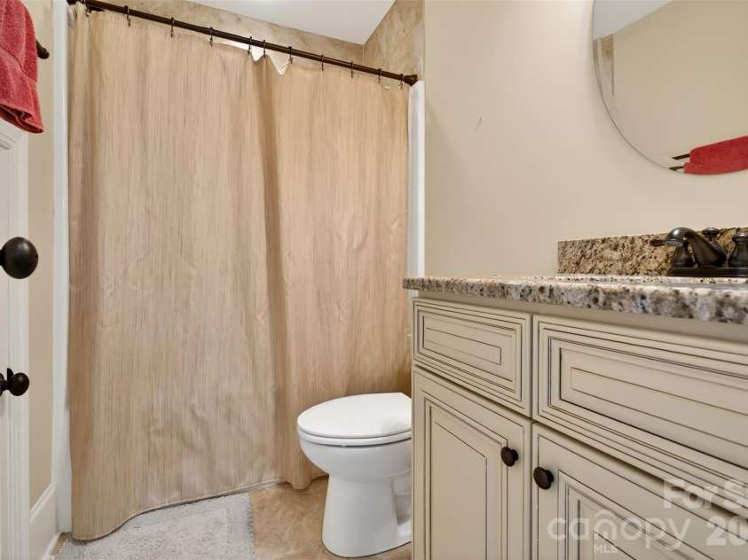 2330 Shiny Leaf Drive, Denver, NC 28037.  MLS# CAR4384279, YatesRealty ID 38812. Full bathroom on second floor.
