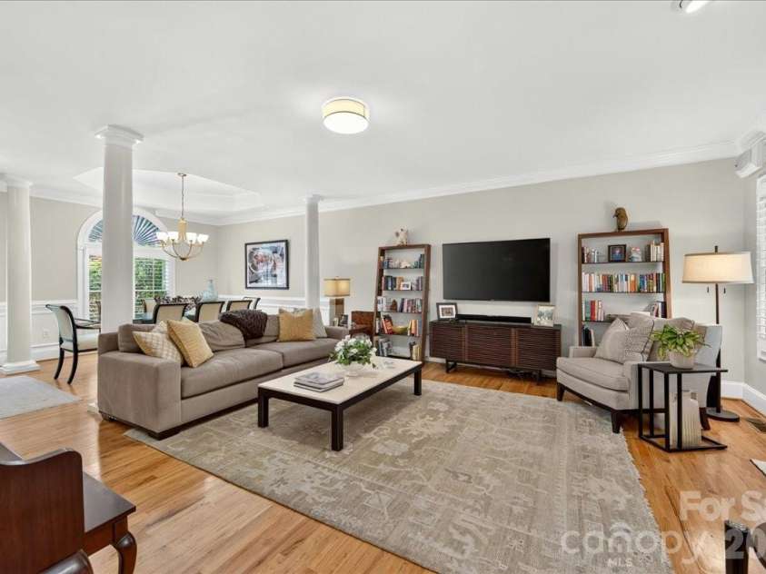 6784 Lynrose Court, Charlotte, NC 28226.  MLS# CAR4392258, YatesRealty ID 38813. 