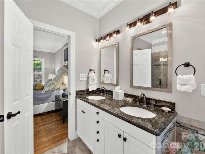 6784 Lynrose Court, Charlotte, NC 28226.  MLS# CAR4392258, YatesRealty ID 38813. 