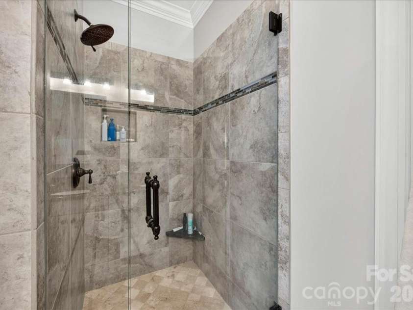 6784 Lynrose Court, Charlotte, NC 28226.  MLS# CAR4392258, YatesRealty ID 38813. 
