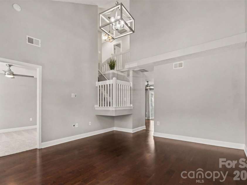 12683 Bluestem Lane, Charlotte, NC 28277.  MLS# CAR4400985, YatesRealty ID 38814. Impressive vaulted ceiling as you enter