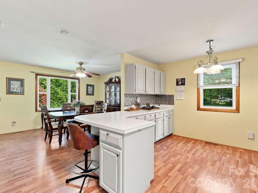 7132 Clear Crossing Lane, Mint Hill, NC 28227.  MLS# CAR4404373, YatesRealty ID 38815. 