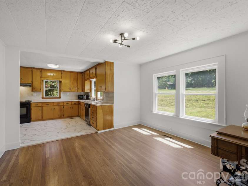 1430 Enola Road, Morganton, NC 28655.  MLS# CAR4404320, YatesRealty ID 38819. 